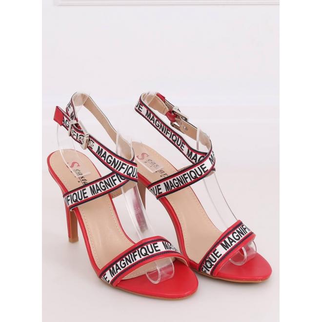 Dámske módne sandále na štíhlom podpätku v červenej farbe