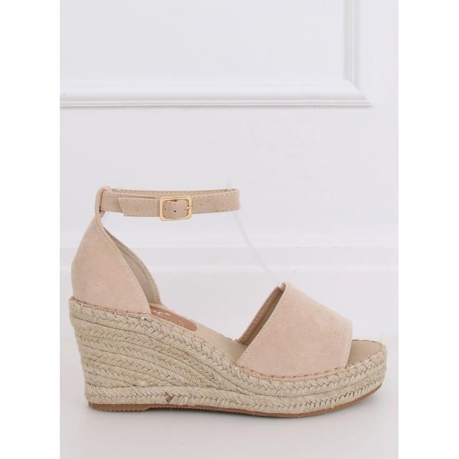 Béžové semišové sandále s klinovým podpätkom pre dámy