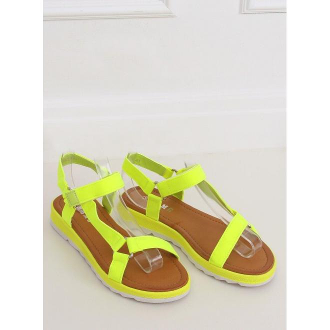 Módne dámske sandále žltej farby so suchým zipsom
