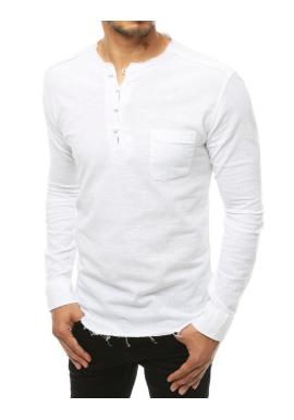 Rozstrapkaná pánska košeľa bielej farby s vreckom na hrudi