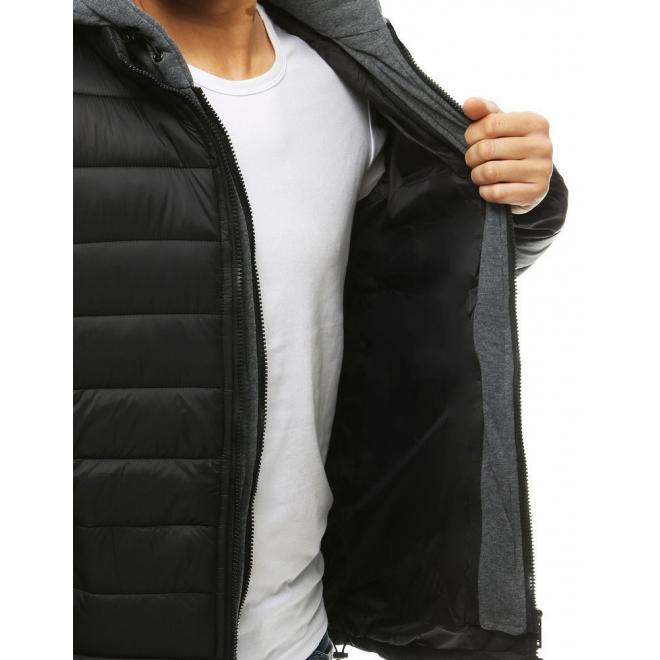 Prešívaná pánska bunda čiernej farby s kapucňou