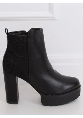 Členkové dámske topánky čiernej farby na stabilnom podpätku v zľave