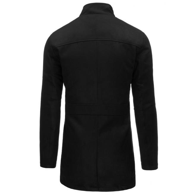 Dlhší pánsky kabát v čiernej farbe na zimu