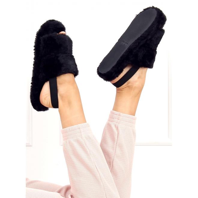 Kožušinové dámske papuče čiernej farby s gumičkou
