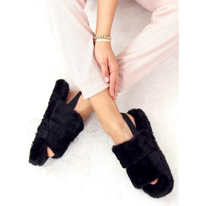 Kožušinové dámske papuče čiernej farby s gumičkou