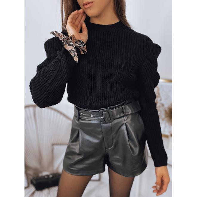 Elegantný dámsky sveter čiernej farby s naberanými rukávmi