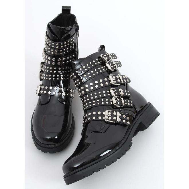 Dámske lakované topánky s prackcami a cvokmi v čiernej farbe