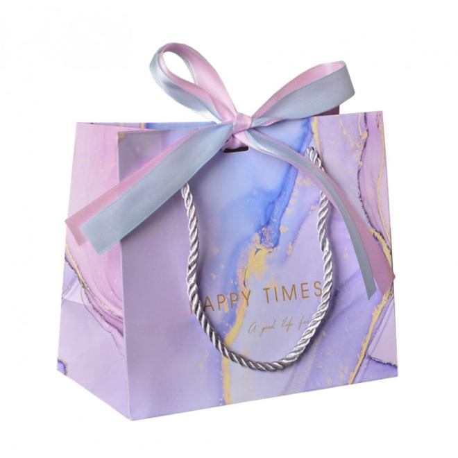Elegantná darčeková taška fialovej farby - 18x16x10 cm