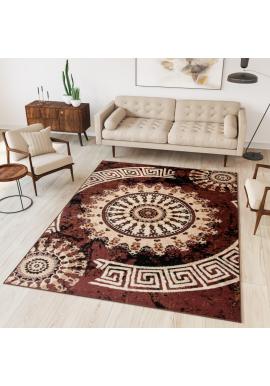 Hnedý koberec s moderným vzorom