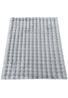 Shaggy 3D koberec v sivej farbe