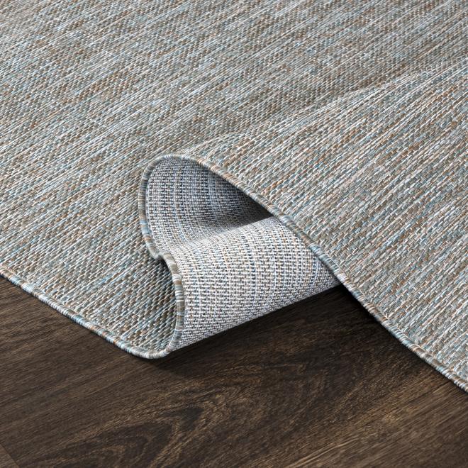 Modrý klasický koberec