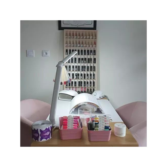 Drevená polica na autíčka