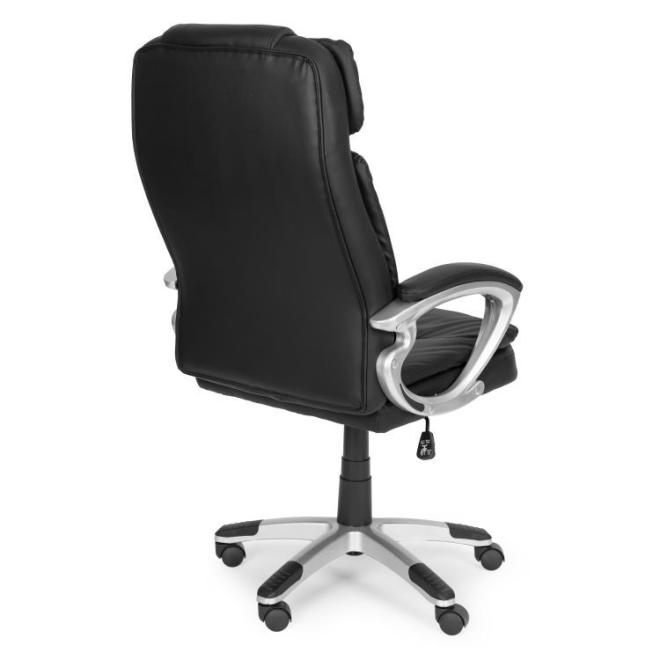 Ergonomická čierna stolička s dvojitým čalúnením