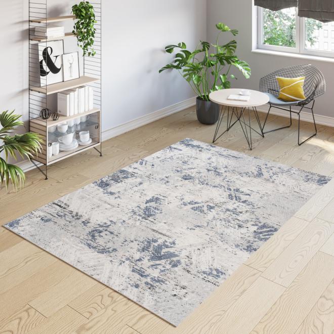 Krémový koberec so vzorom