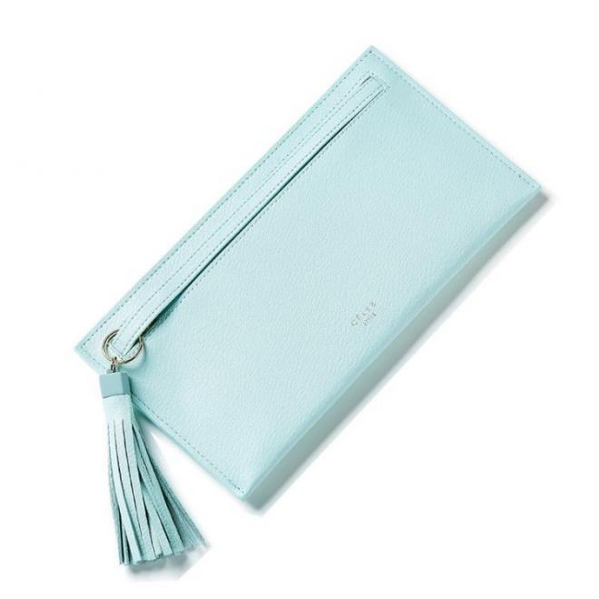 Listová dámska peňaženka mätovej farby so strapcami